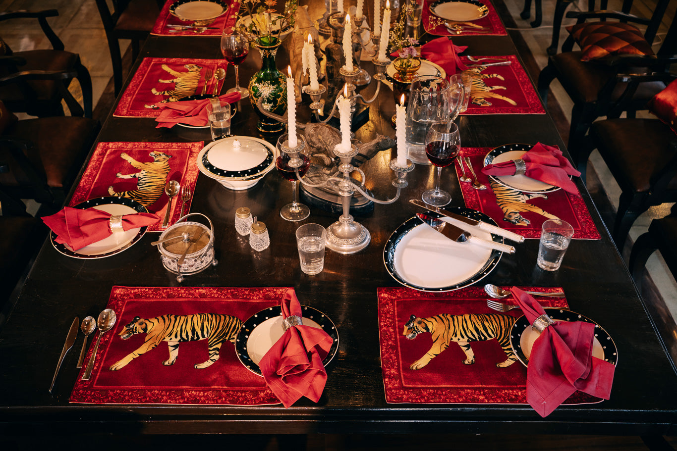Table mats with intricate hand embroidered borders (set of 6)