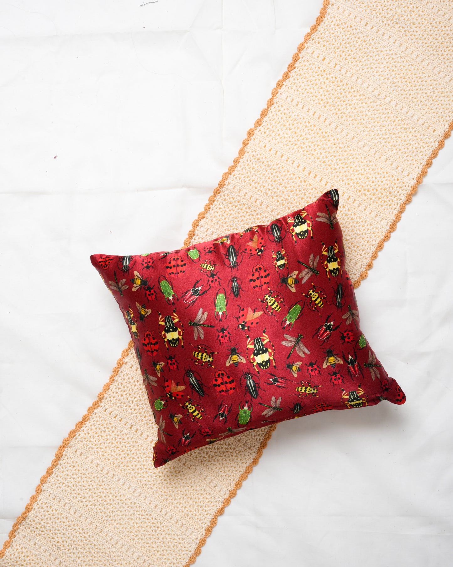 Insect print cushion cover