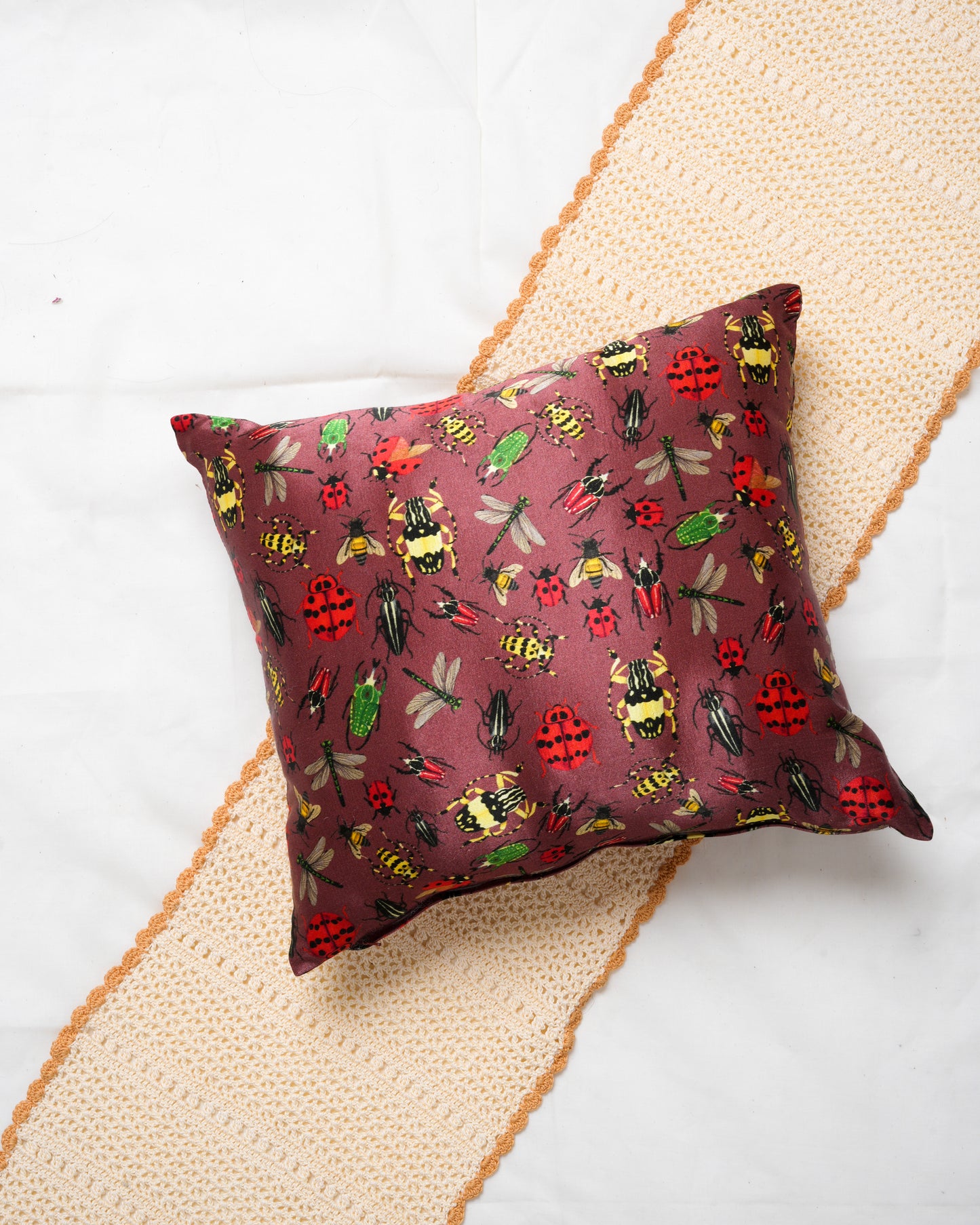 Insect print cushion cover