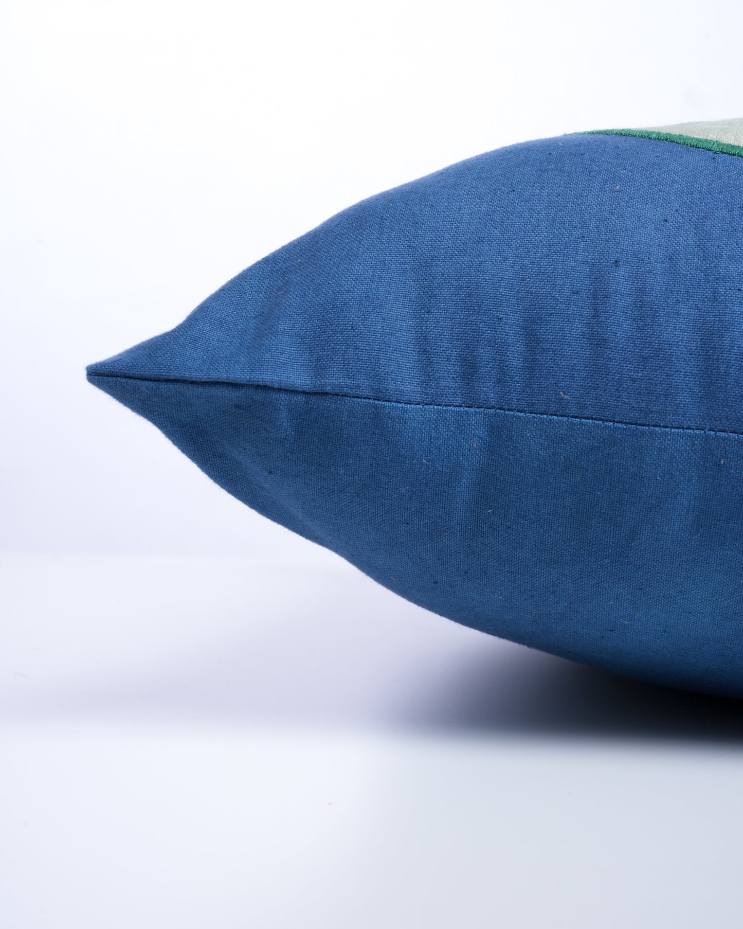 Round patch cushion cover