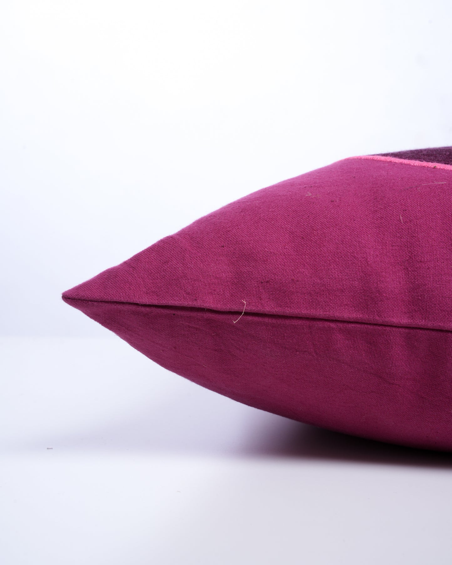 Round patch cushion cover