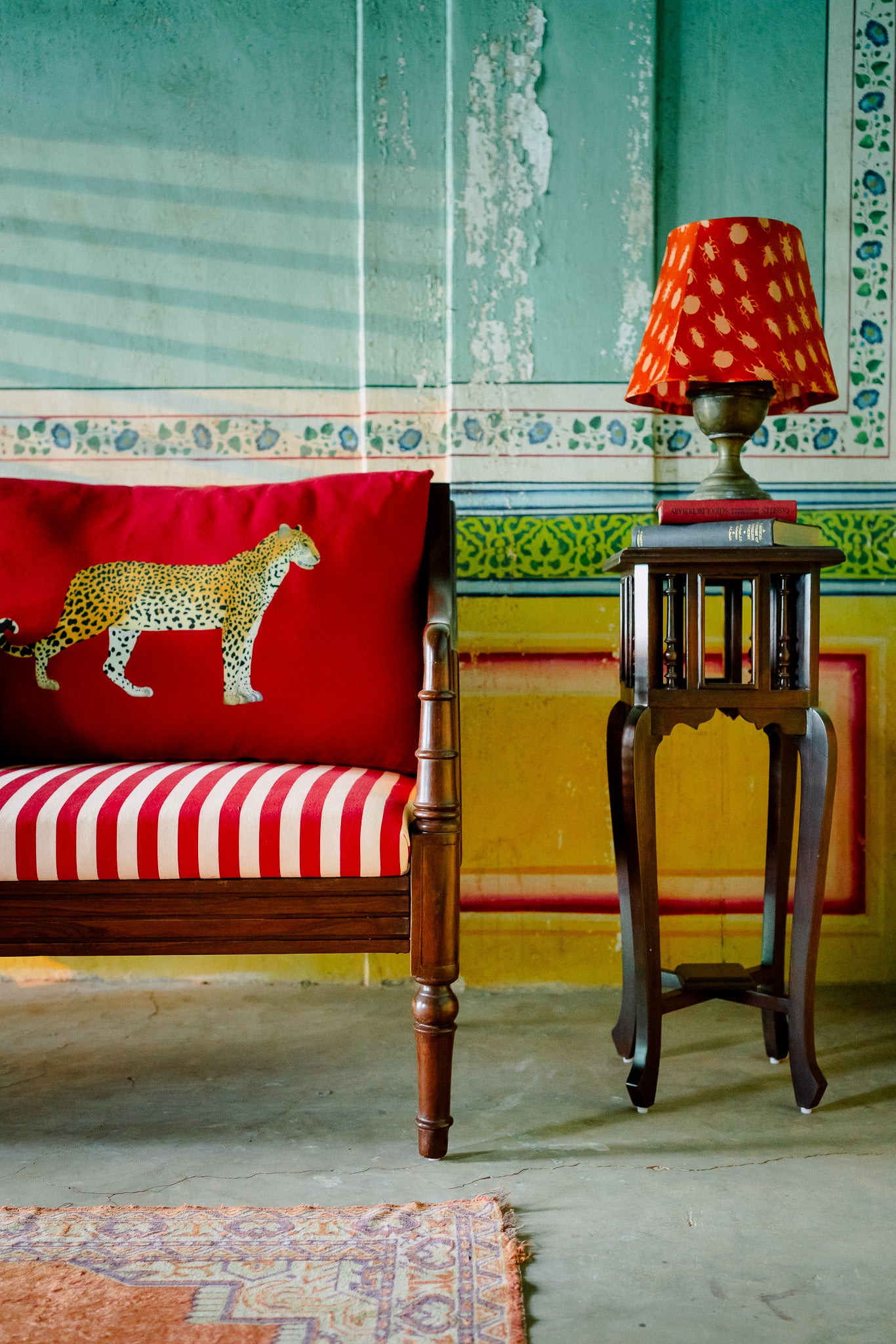 Loveseat sofa