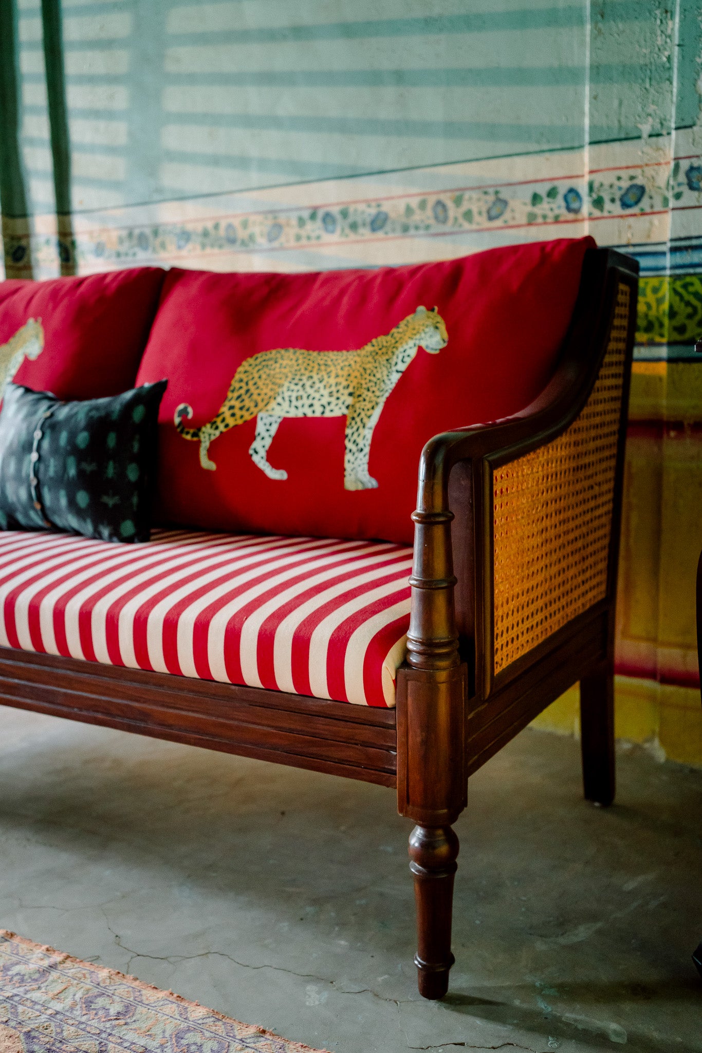 Loveseat sofa