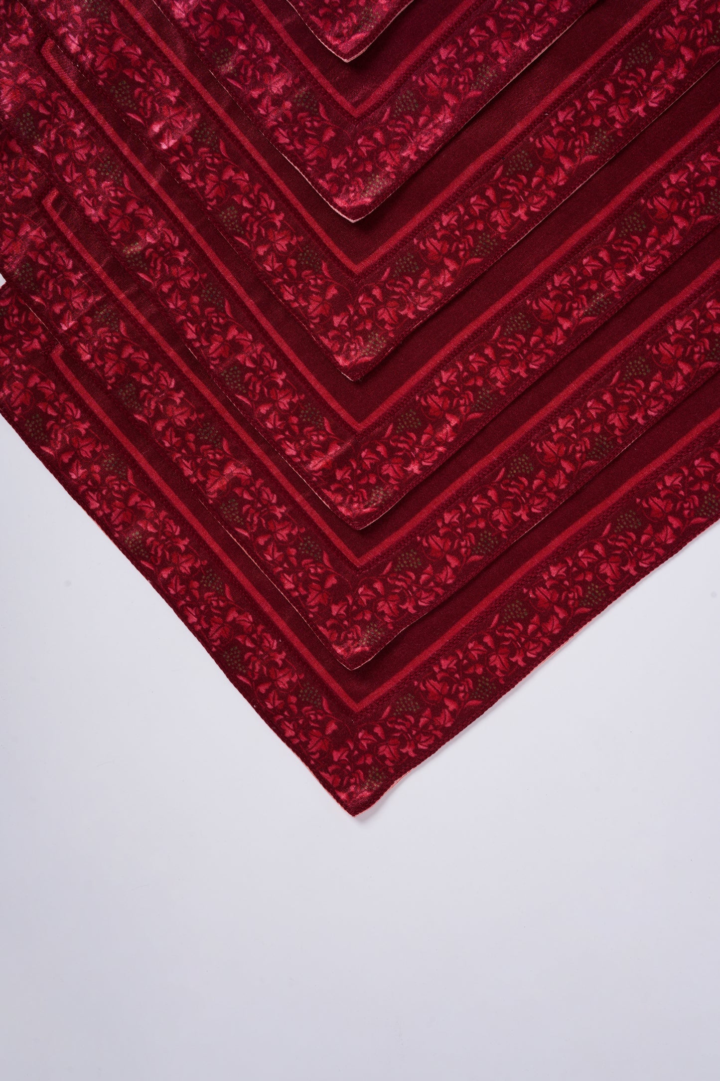 Table mats with intricate hand embroidered borders (set of 6)