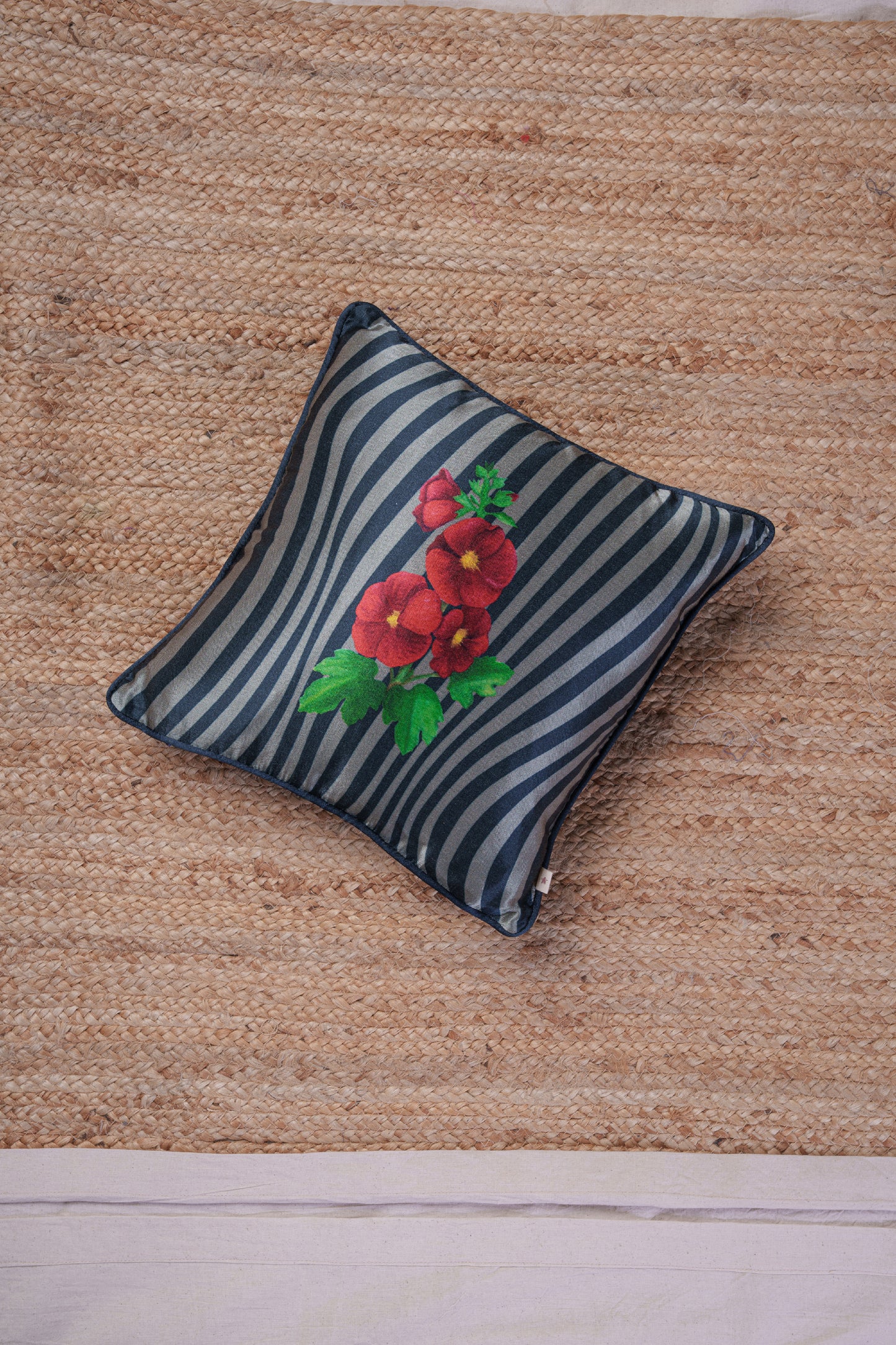 Printed motifs on Vertical Waves cushion cover