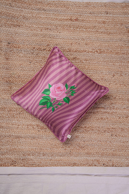 Printed motifs on Vertical Waves cushion cover